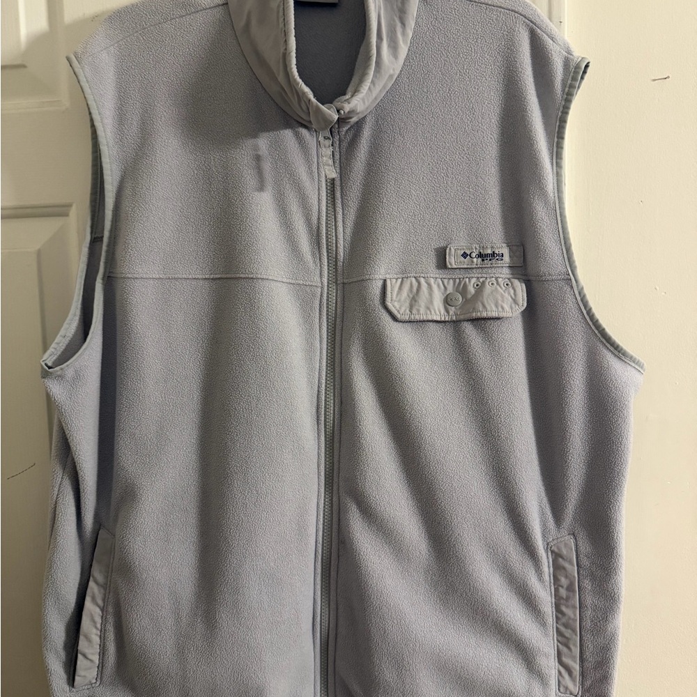 Columbia Light Gray Men's Fleece Vest - Full Zip